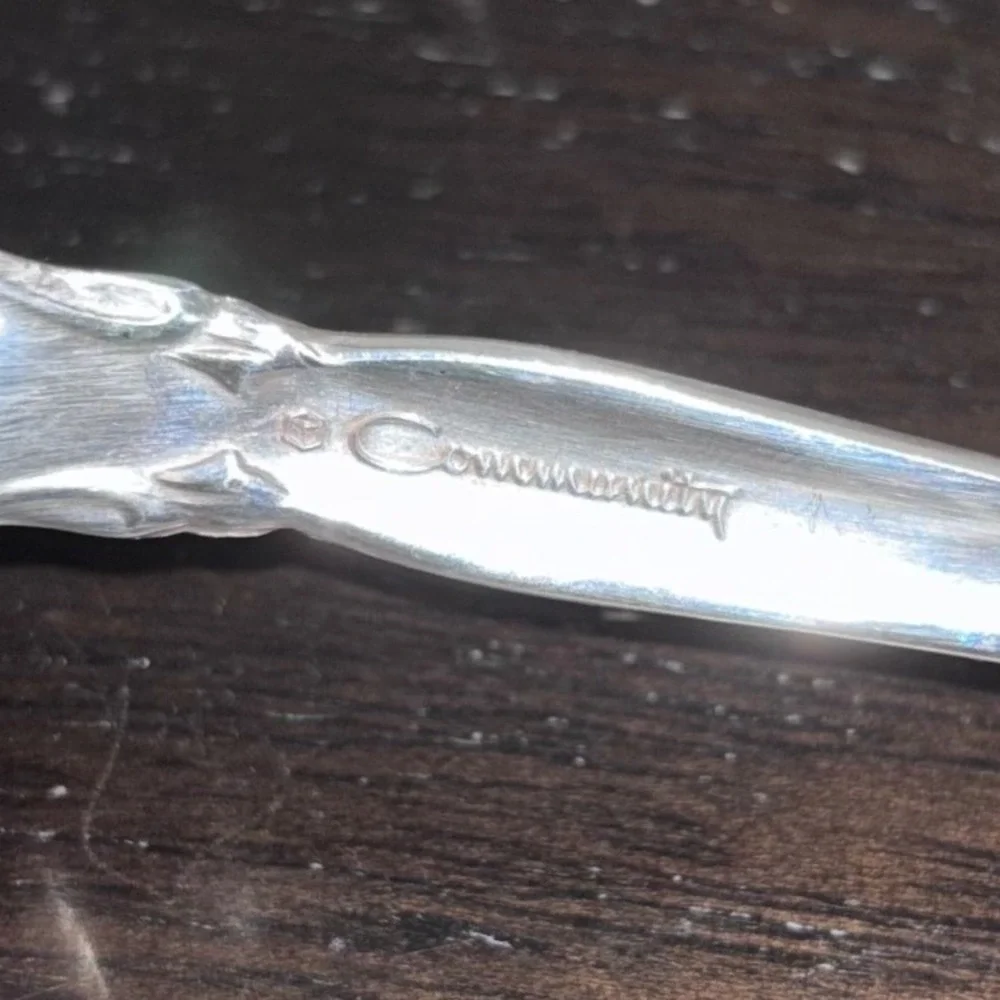 Oneida Community‎ | Silver Artistry | Silverplate, 1965 | Pierced Pie Server